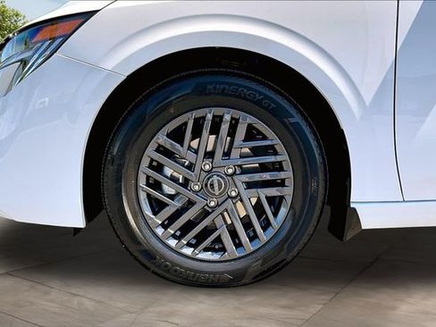 New 2027 Nissan Sentra SV FWD image 12