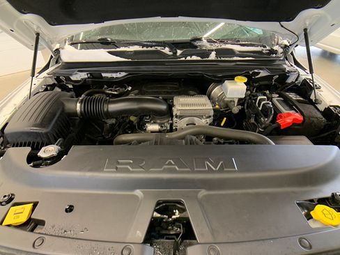 Used 2024 RAM 1500 Big Horn AWD/4WD image 22