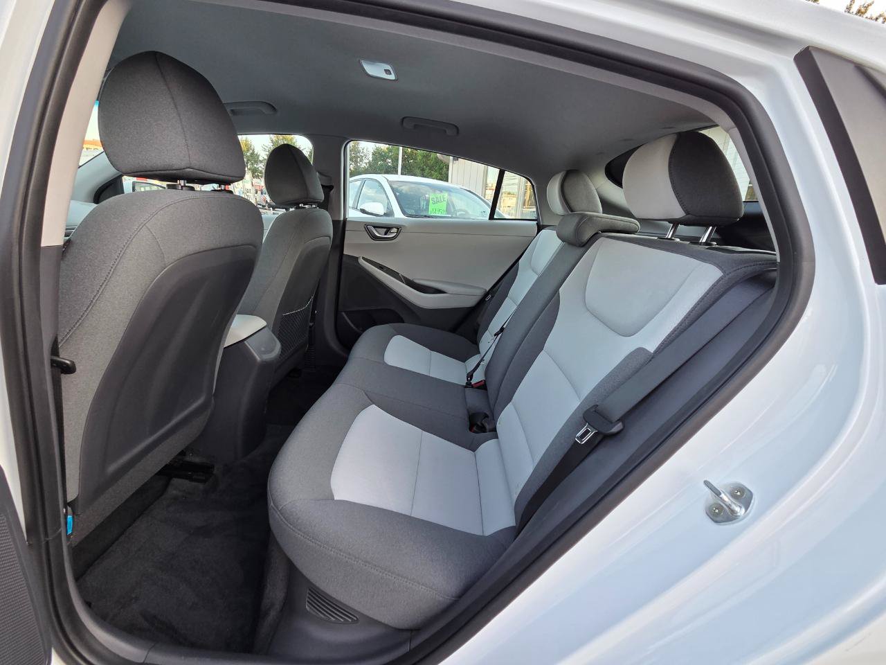Used 2020 Hyundai Ioniq Blue FWD image 20