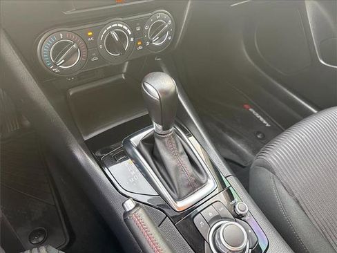 Used 2015 MAZDA MAZDA3 i Touring image 15