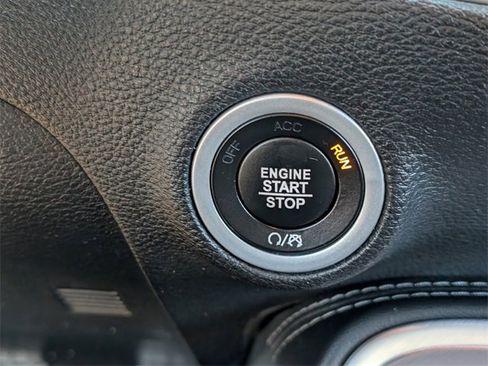 Used 2022 Dodge Challenger R/T Scat Pack w/ Dynamics Package image 27