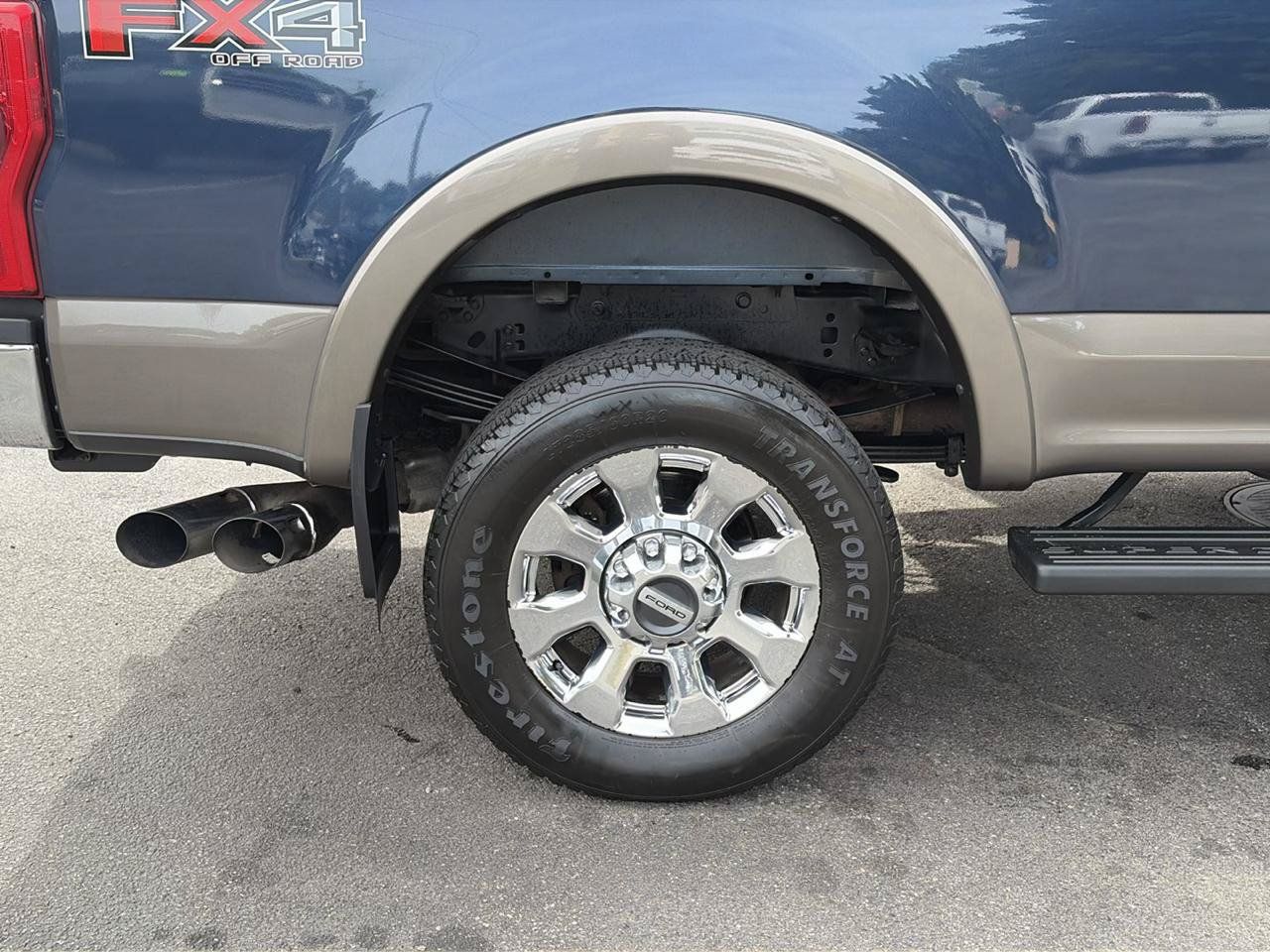 Used 2019 Ford F350 Lariat w/ Lariat Ultimate Package AWD/4WD image 19