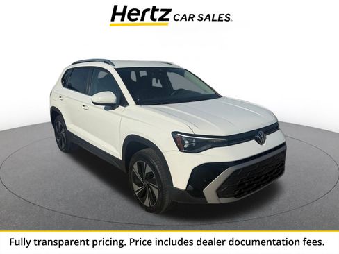 Used 2025 Volkswagen Taos SE AWD/4WD image 1