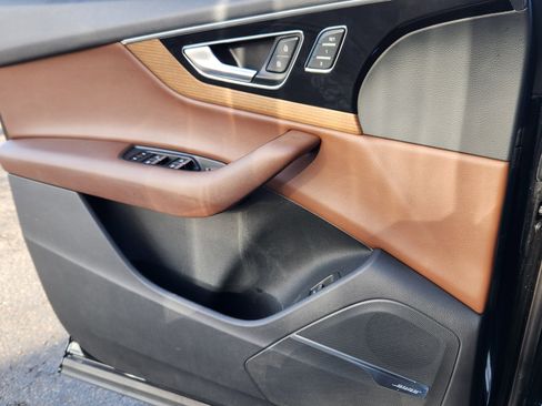 Used 2017 Audi Q7 2.0T Premium Plus w/ Premium Plus Package image 12