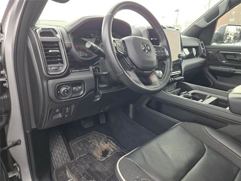 Certified 2025 RAM 1500 Limited image 25
