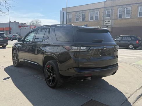Used 2019 Chevrolet Traverse Premier w/ Redline Edition image 7