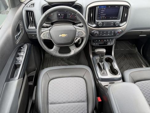 Used 2019 Chevrolet Colorado Z71 RWD image 15