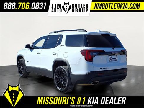 Used 2023 GMC Acadia SLE w/ Driver Convenience Package image 28
