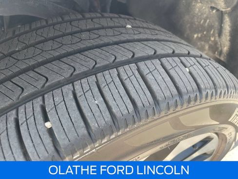 Certified 2024 Lincoln Navigator L Reserve AWD/4WD image 32
