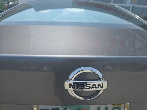 Certified 2022 Nissan Sentra SV FWD image 5