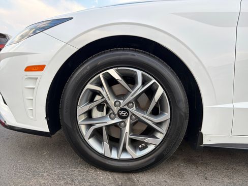 Used 2023 Hyundai Sonata SEL FWD image 11