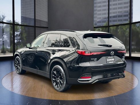 Certified 2025 MAZDA CX-70 3.3 Turbo w/ Premium Plus Pkg image 4