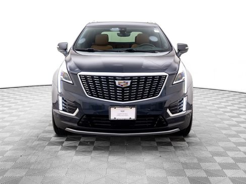 Certified 2023 Cadillac XT5 Premium Luxury w/ Technology Package image 10