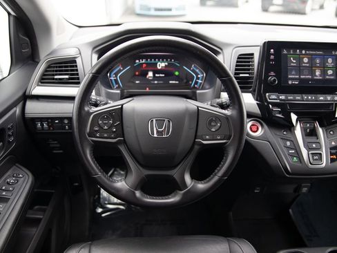 Used 2024 Honda Odyssey EX-L image 16