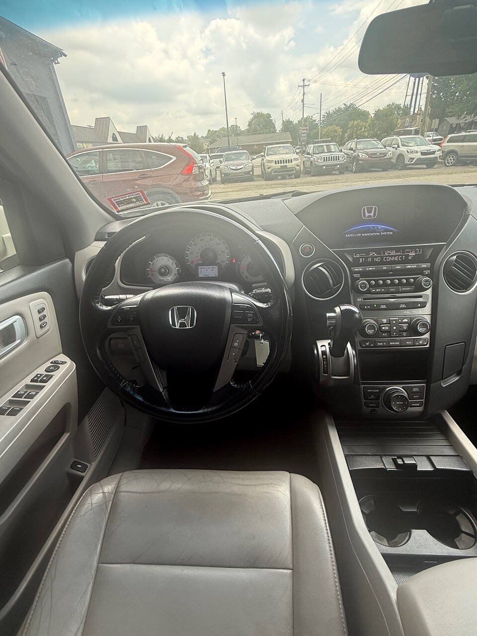 Used 2013 Honda Pilot Touring image 17