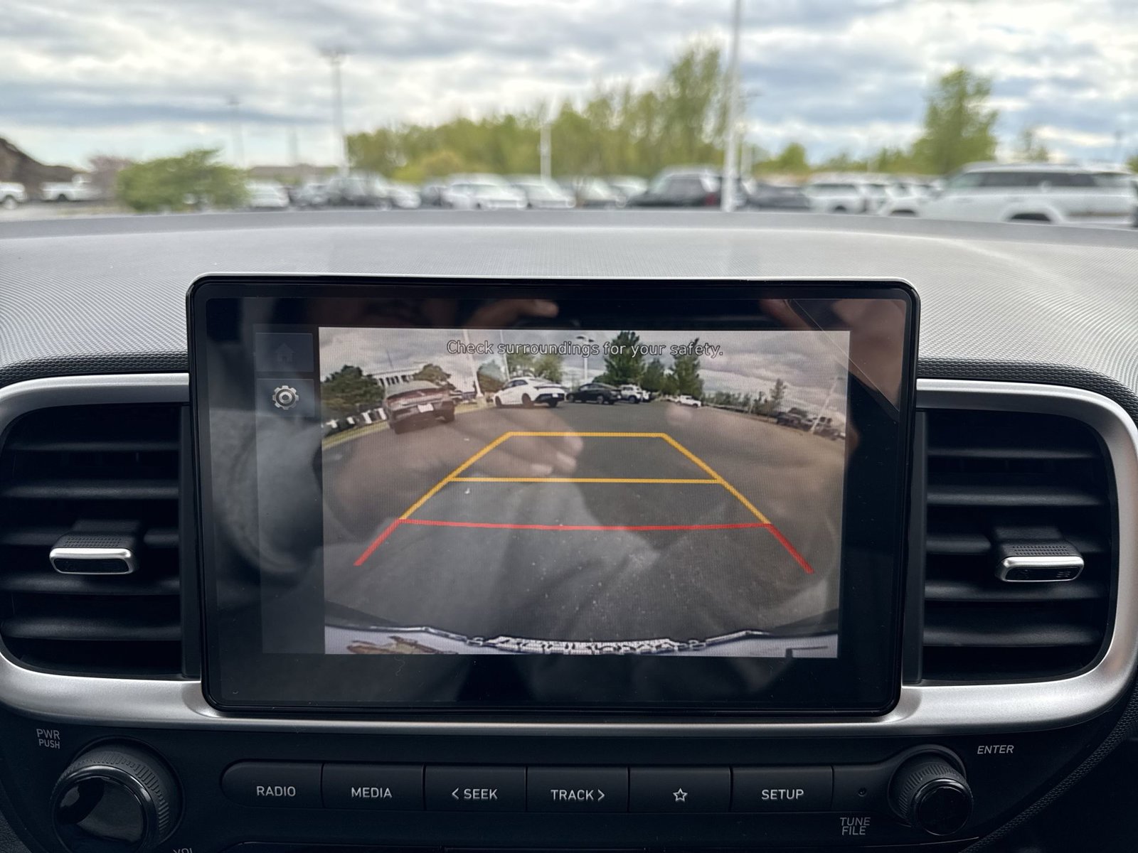 Used 2026 Hyundai Venue SEL FWD image 20