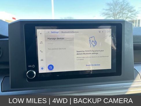 Used 2025 Toyota Tacoma SR5 image 12