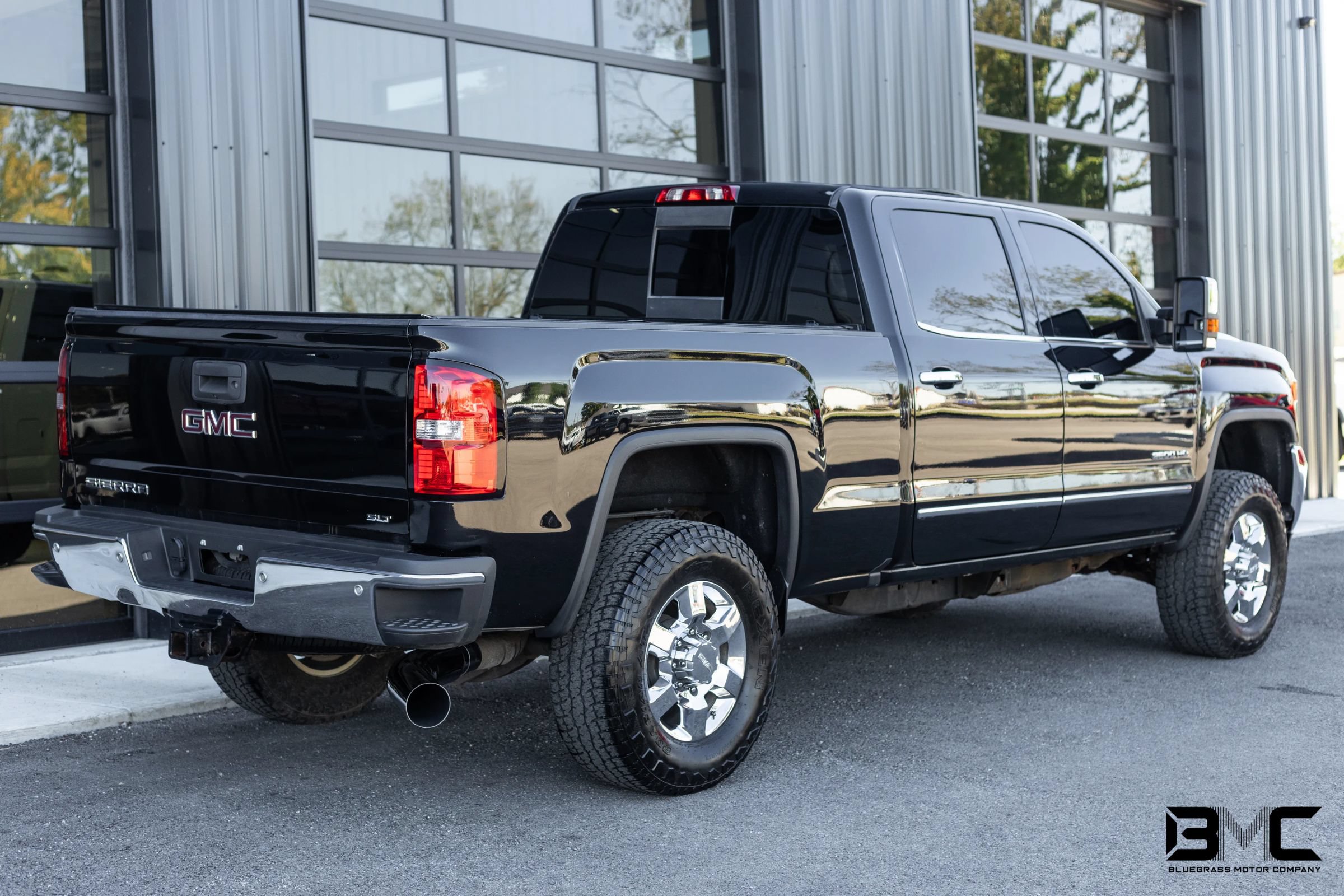 Used 2019 GMC Sierra 3500 SLT w/ Driver Alert Package AWD/4WD image 15