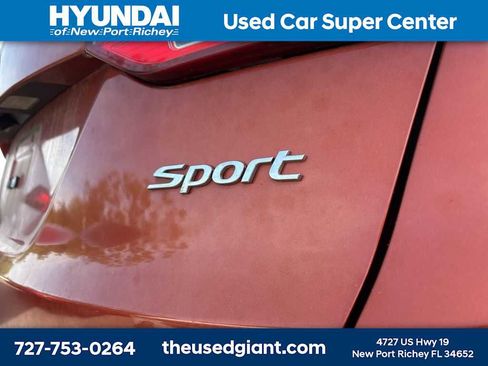 Used 2015 Hyundai Santa Fe Sport w/ Option Group 02 image 5