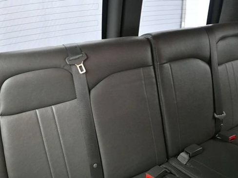 Used 2024 Chevrolet Express 3500 LS RWD image 15