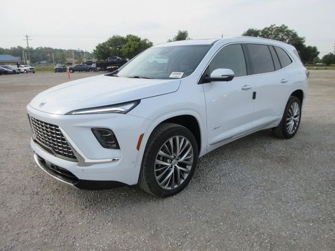 New 2026 Buick Enclave Avenir w/ Super Cruise Package image 10