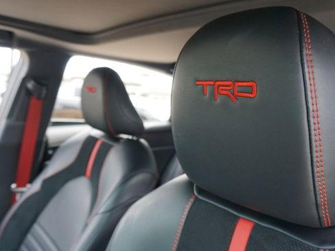 Used 2020 Toyota Avalon TRD image 23