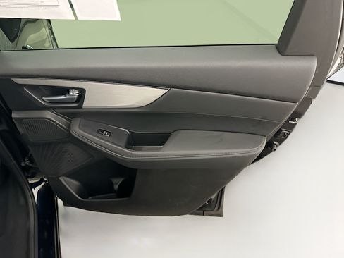 Used 2025 Acura MDX SH-AWD image 31