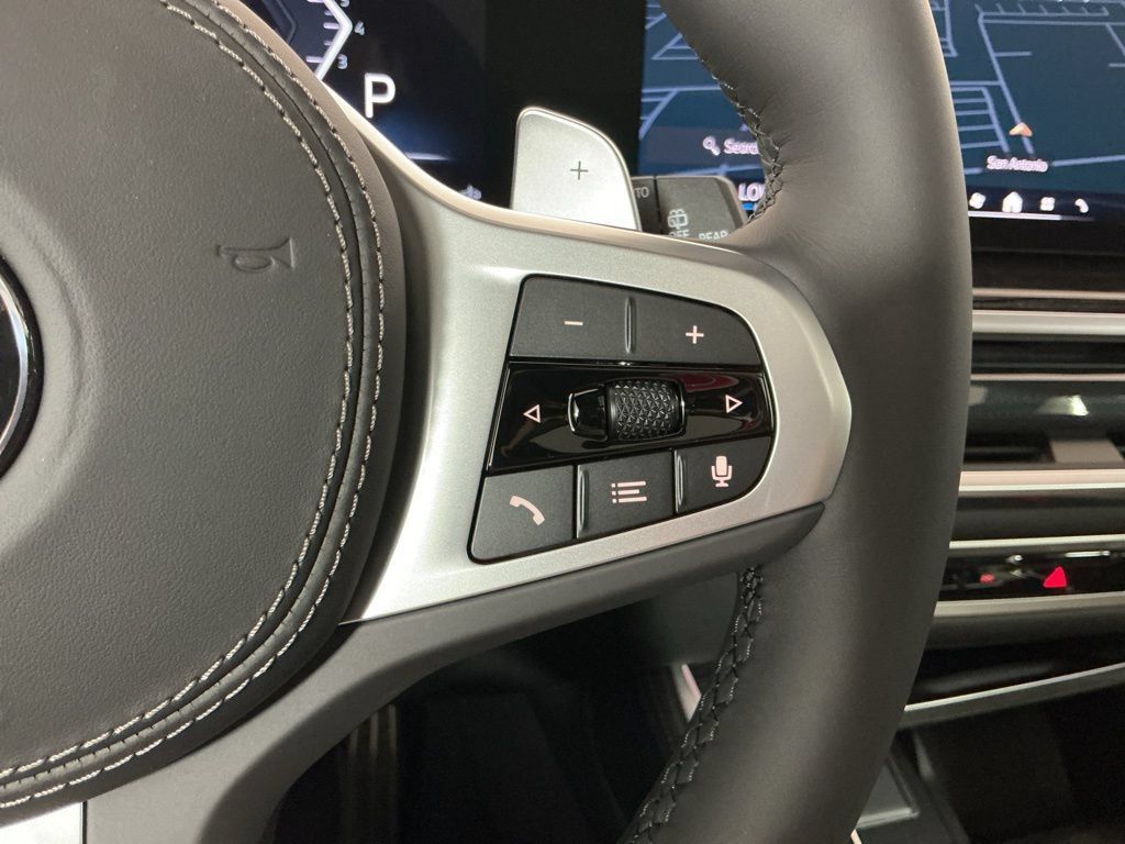 Used 2026 BMW X5 sDrive40i w/ M Sport Package RWD image 19