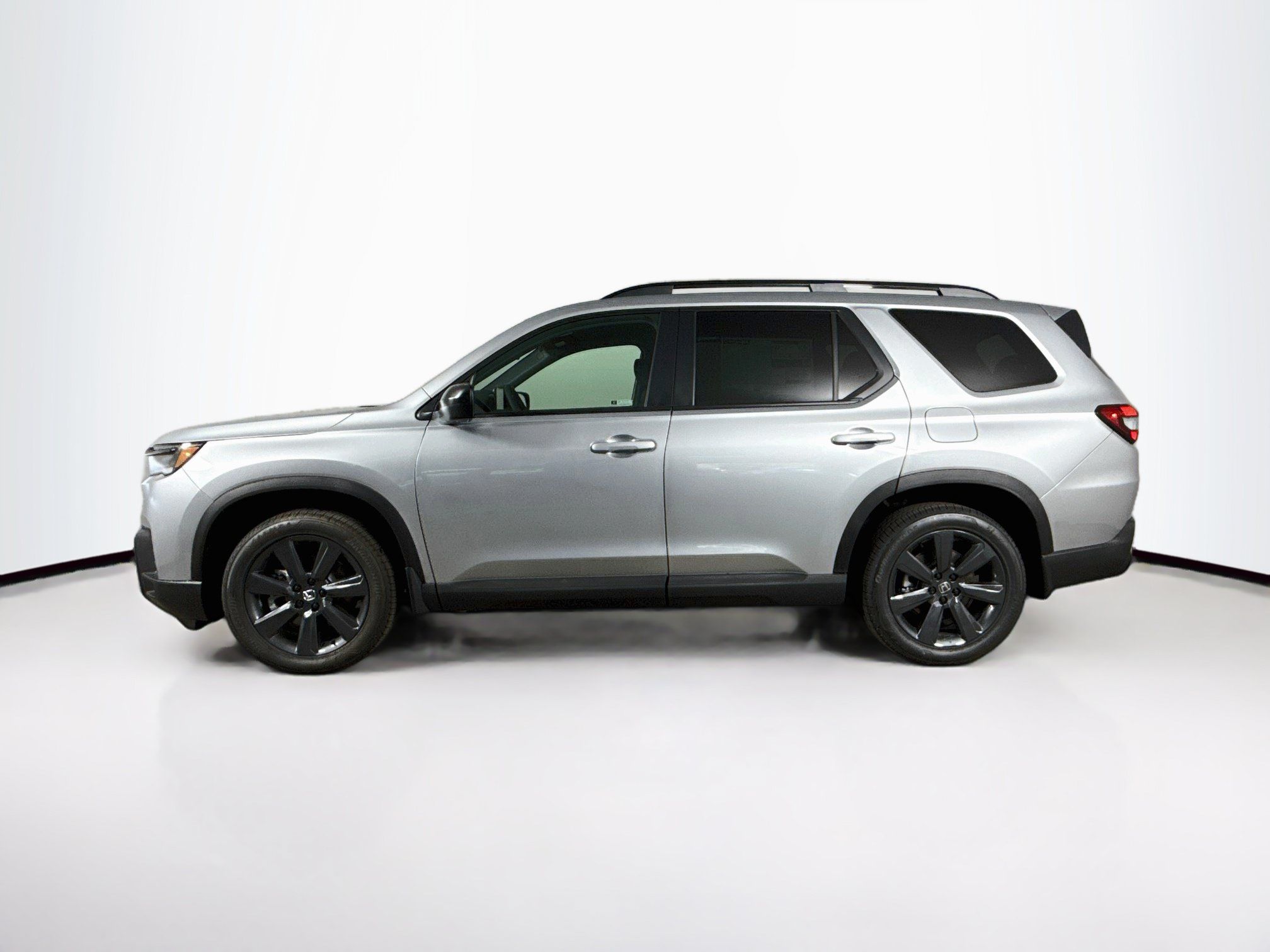 New 2026 Honda Pilot Sport image 7