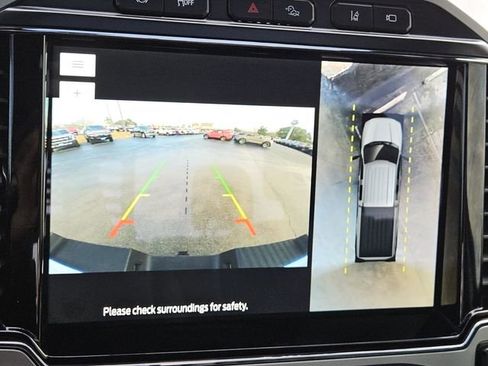 Used 2022 Ford F250 Lariat w/ Tremor Off-Road Package image 18