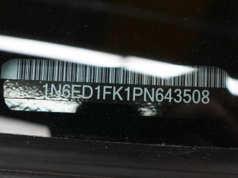 Used 2023 Nissan Frontier SV AWD/4WD image 32