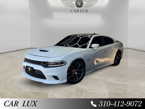 Used 2015 Dodge Charger R/T Scat Pack w/ Technology Group image 1