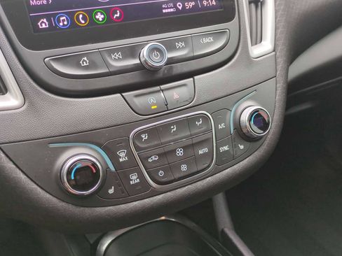 Used 2022 Chevrolet Malibu LT w/ Sport Edition image 18