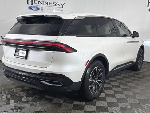 Used 2026 Lincoln Nautilus Premier w/ Equipment Group 102A AWD/4WD image 23
