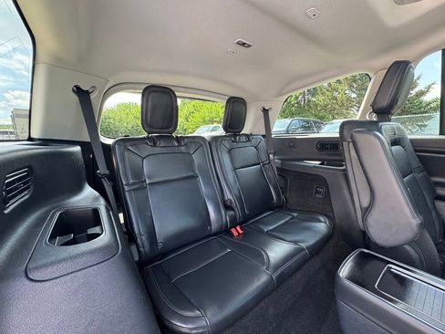 Used 2025 Lincoln Aviator Reserve w/ Jet Appearance Package AWD/4WD image 40