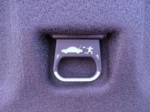 Used 2021 Chevrolet Camaro SS image 31