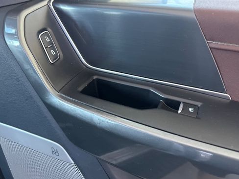 Used 2022 Ford F150 Lariat image 18