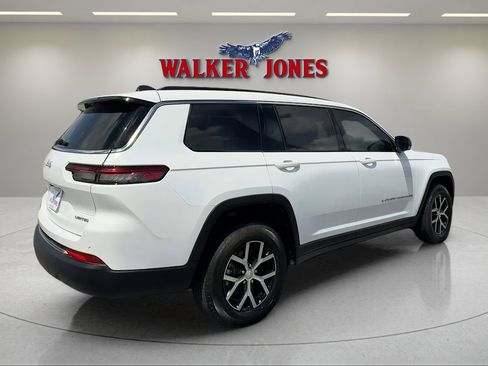 Used 2024 Jeep Grand Cherokee L Limited RWD image 7
