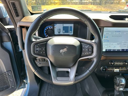 Used 2023 Ford Bronco Outer Banks image 23