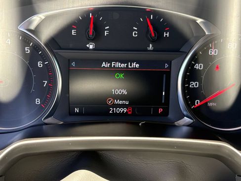 Used 2025 Chevrolet Blazer LT FWD image 42