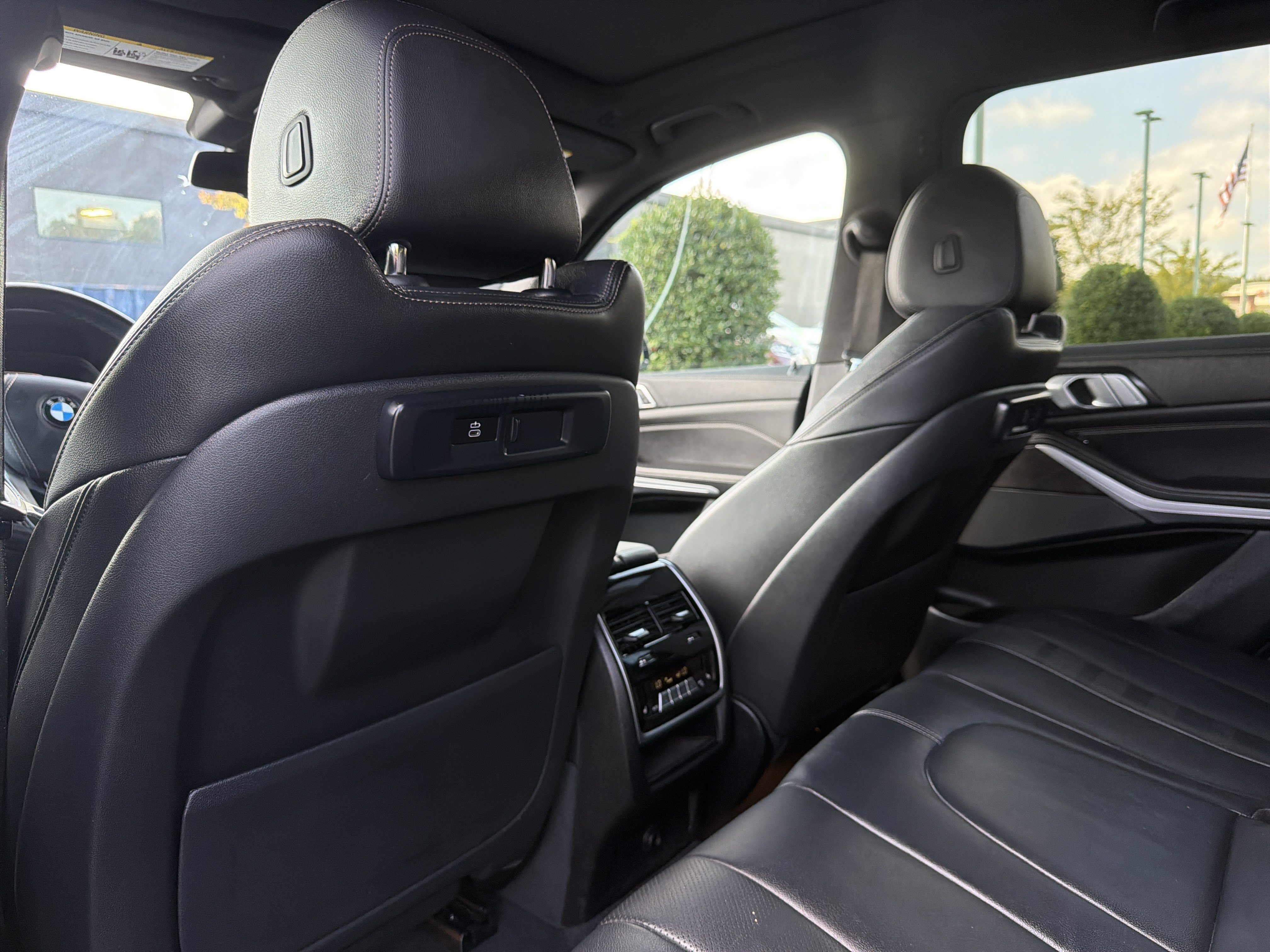 Used 2021 BMW X5 sDrive40i w/ Premium Package RWD image 42