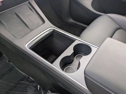 Used 2023 Tesla Model Y Long Range image 12