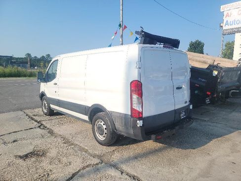 Used 2019 Ford Transit 150 130 Low Roof RWD image 5