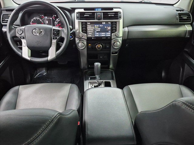 Used 2020 Toyota 4Runner SR5 Premium w/ Moonroof Package RWD image 19