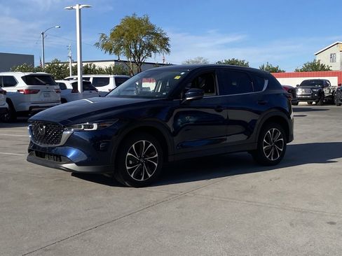 Used 2023 MAZDA CX-5 AWD 2.5 S w/ Premium Plus Pkg image 4