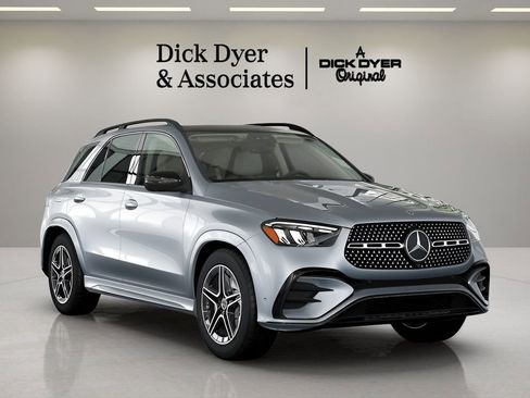 Used 2025 Mercedes-Benz GLE 350 4MATIC image 36