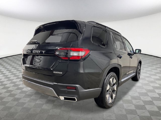 New 2026 Honda Pilot Touring image 6