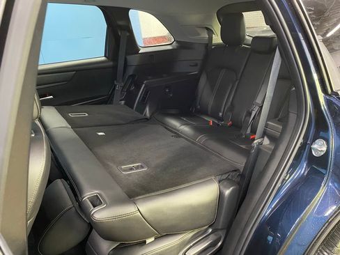 Used 2025 MAZDA CX-90 3.3 Turbo w/ Select Package image 37