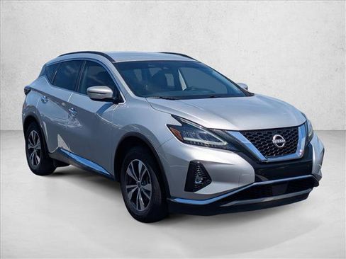 Used 2023 Nissan Murano SV FWD image 3