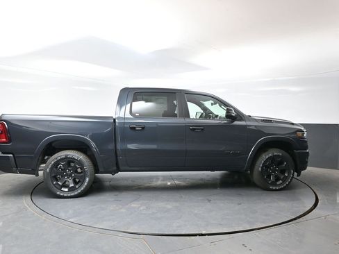 New 2026 RAM 1500 4x4 Crew Cab image 3